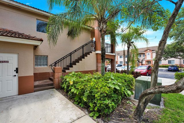 3790 N Jog Road 201, West Palm Beach, FL 33411