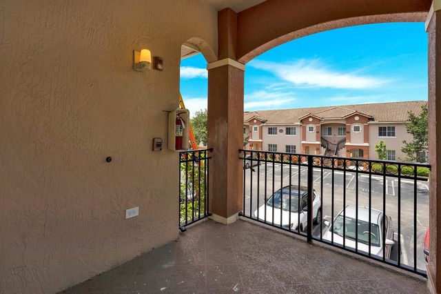 3790 N Jog Road 201, West Palm Beach, FL 33411