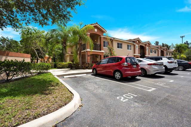 3790 N Jog Road 201, West Palm Beach, FL 33411