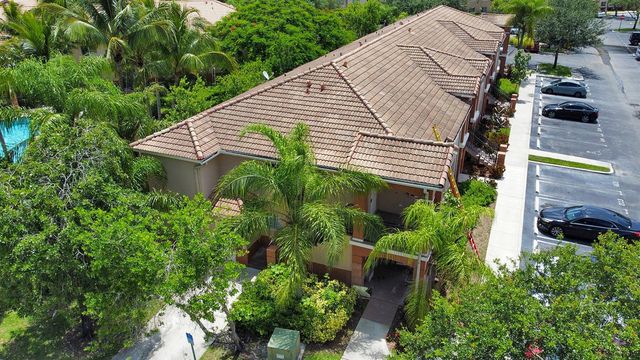 3790 N Jog Road 201, West Palm Beach, FL 33411