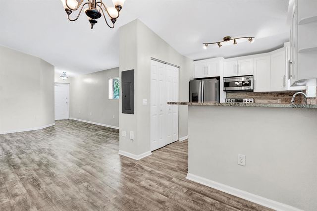 3790 N Jog Road 201, West Palm Beach, FL 33411