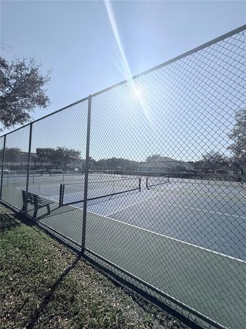 20874 NW 2nd St, Pembroke Pines, FL 33029