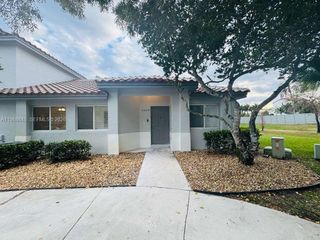 20874 NW 2nd St, Pembroke Pines, FL 33029