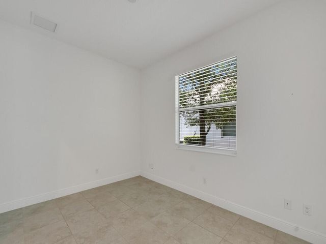 6087 Scott Story Way, Vero Beach, FL 32967