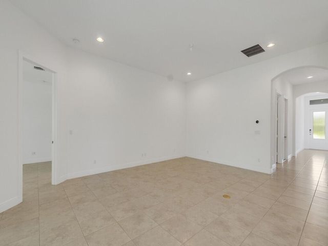 6087 Scott Story Way, Vero Beach, FL 32967