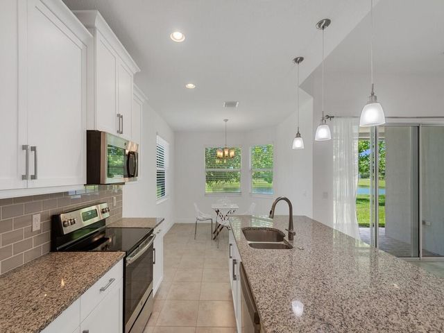 6087 Scott Story Way, Vero Beach, FL 32967