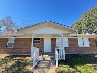 2205 Farr, Waller, TX 77484