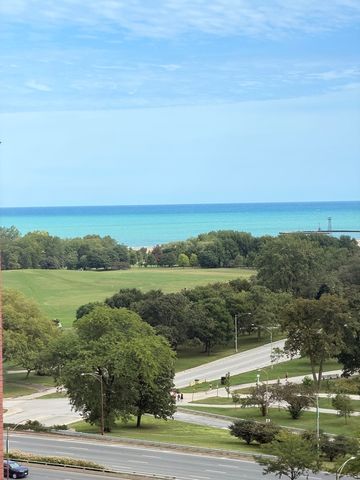 4250 N Marine Drive 1432, Chicago, IL 60613