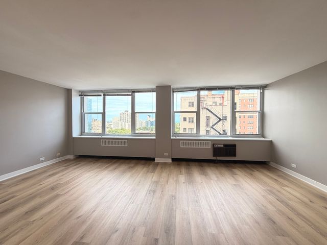 4250 N Marine Drive 1432, Chicago, IL 60613