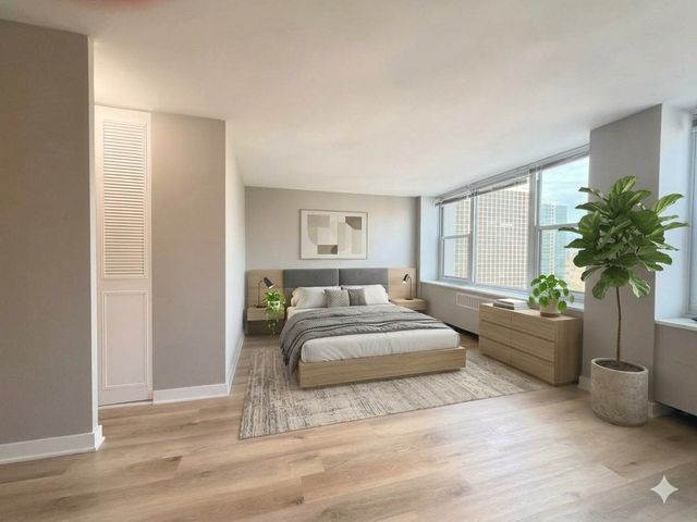 4250 N Marine Drive 1432, Chicago, IL 60613