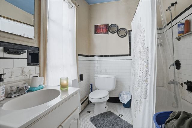 200 Salina Street, Providence, RI 02908