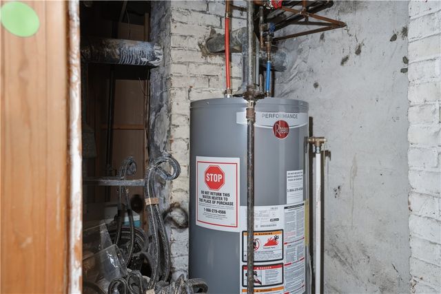 200 Salina Street, Providence, RI 02908