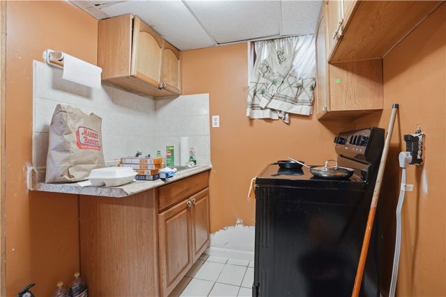 200 Salina Street, Providence, RI 02908