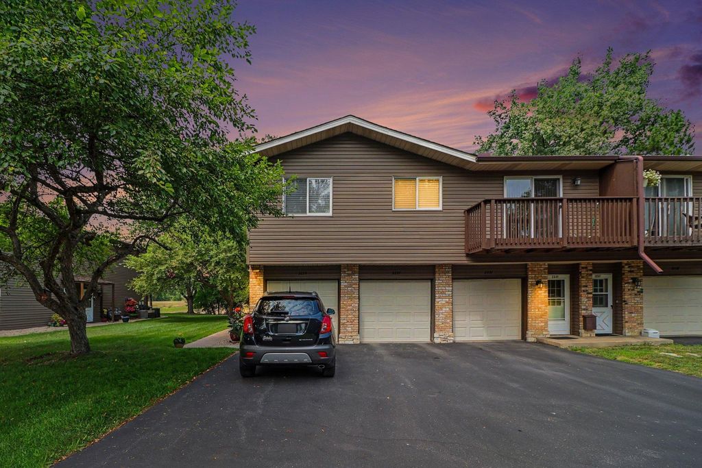 2227 Pinehurst Street, Stillwater, MN 55082 — photo 2