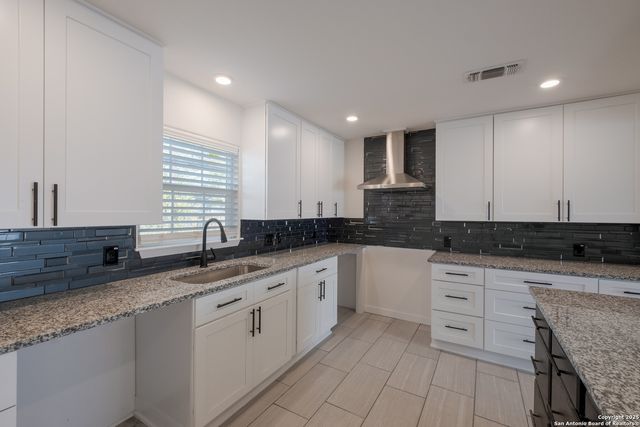 2231 Waverly Ave, San Antonio, TX 78228