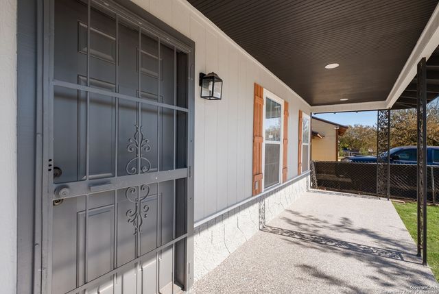 2231 Waverly Ave, San Antonio, TX 78228