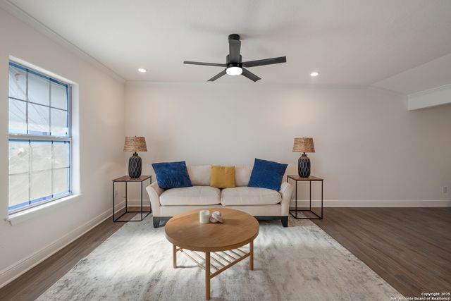 2231 Waverly Ave, San Antonio, TX 78228