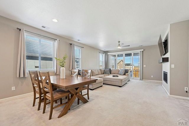 2215 Cliffmoor Ln, Pueblo, CO 81008