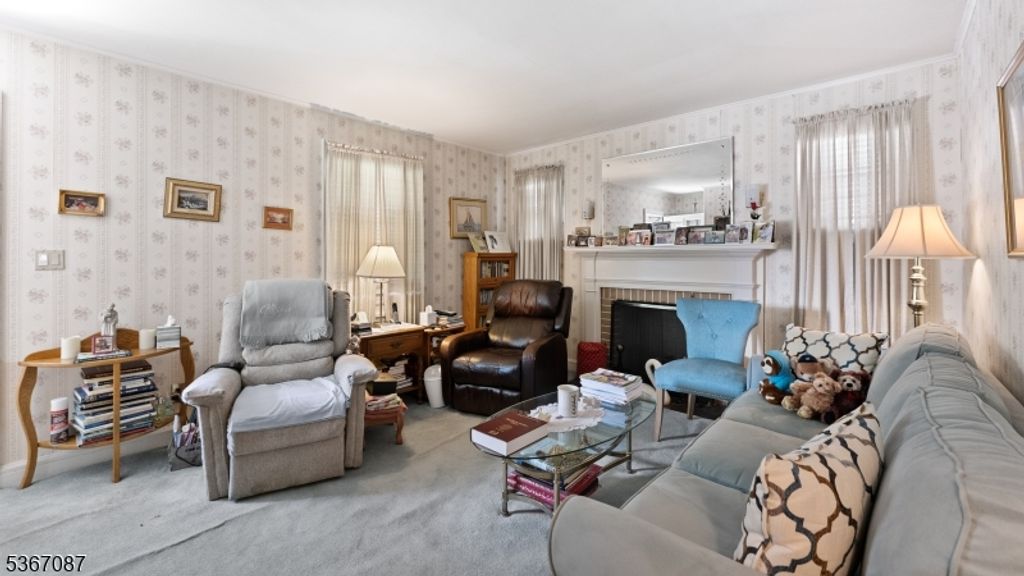 706 Lindegar St, Linden City, NJ 07036 — photo 4