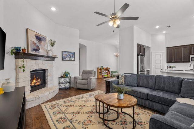 1924 Quail Lane, Argyle, TX 76226