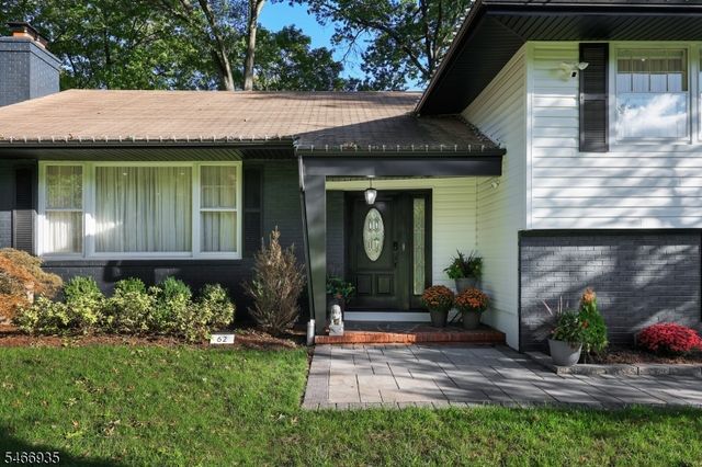 62 Guinard Dr, Watchung Boro, NJ 07069