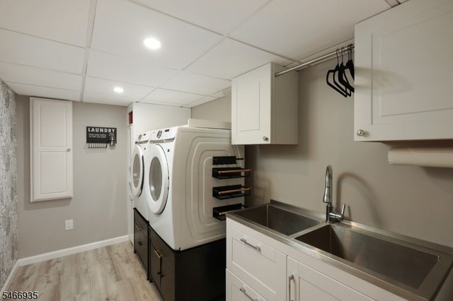 62 Guinard Dr, Watchung Boro, NJ 07069