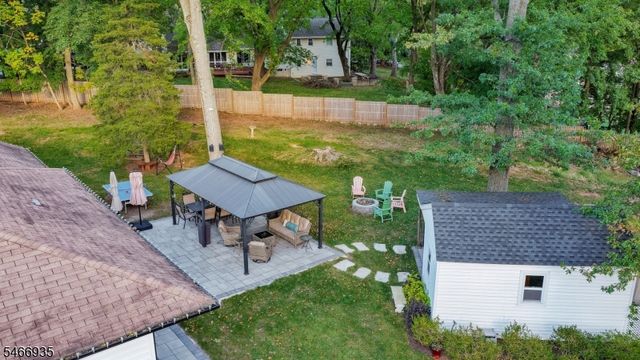 62 Guinard Dr, Watchung Boro, NJ 07069