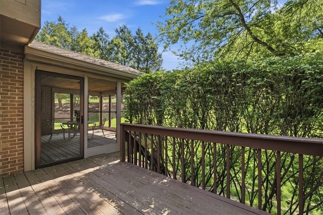 210 Reichold Rd, Mccandless, PA 15090