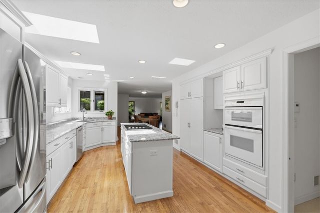 210 Reichold Rd, Mccandless, PA 15090