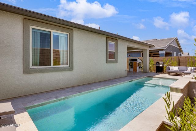 10118 E Revolution Drive, Mesa, AZ 85212