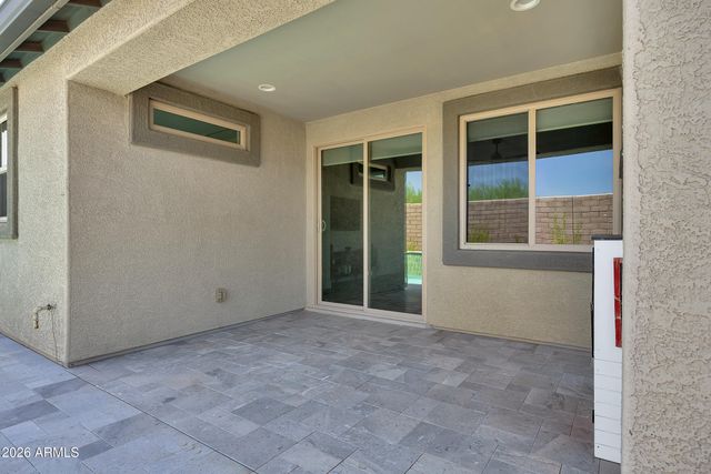 10118 E Revolution Drive, Mesa, AZ 85212