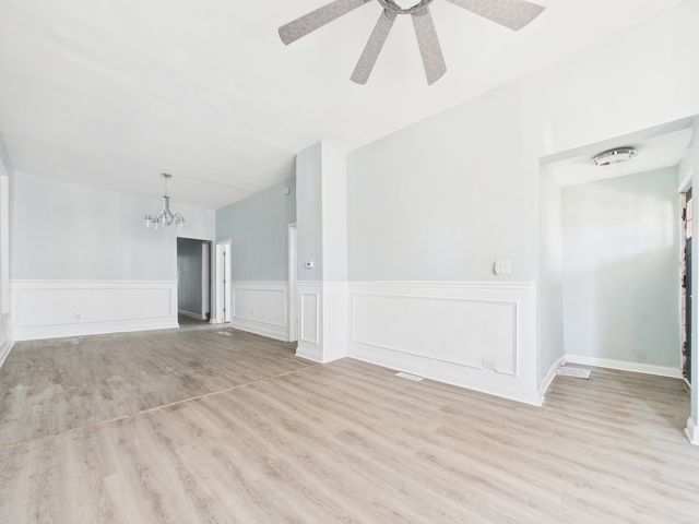 7122 S Champlain Avenue, Chicago, IL 60619