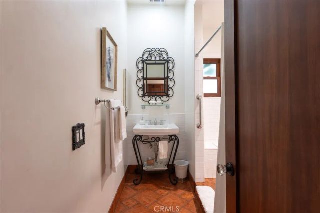 3638 Lewis, Long Beach, CA 90807
