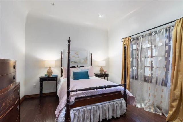 3638 Lewis, Long Beach, CA 90807
