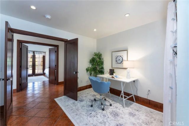 3638 Lewis, Long Beach, CA 90807