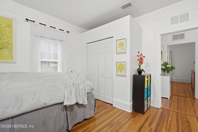 3675 OAK Street, Jacksonville, FL 32205