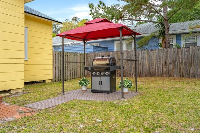 3675 OAK Street, Jacksonville, FL 32205