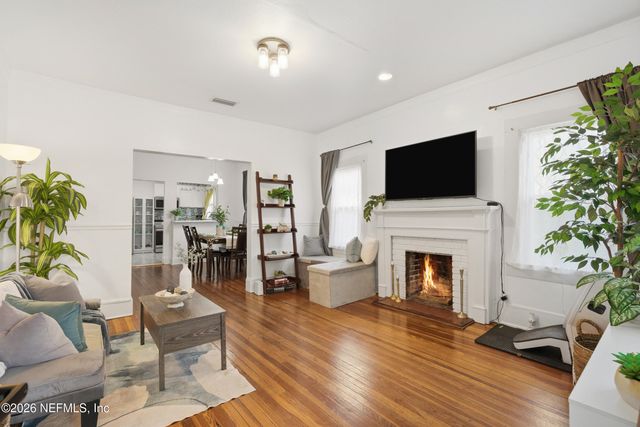 3675 OAK Street, Jacksonville, FL 32205