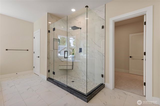 12642 NE 80th Street, Kirkland, WA 98033