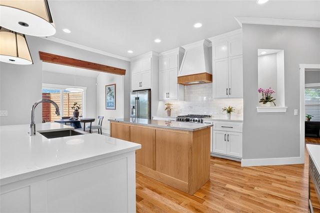 7508 Sunset Sail Avenue, Edmond, OK 73034
