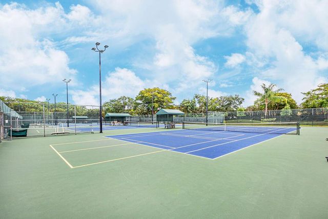 3335 Carambola Circle S, Coconut Creek, FL 33066