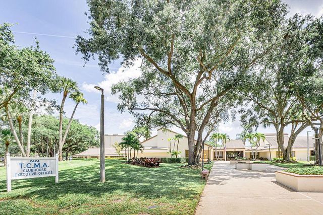 3335 Carambola Circle S, Coconut Creek, FL 33066