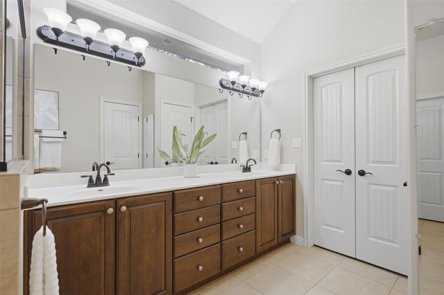 3920 Sapphire LOOP, Round Rock, TX 78681