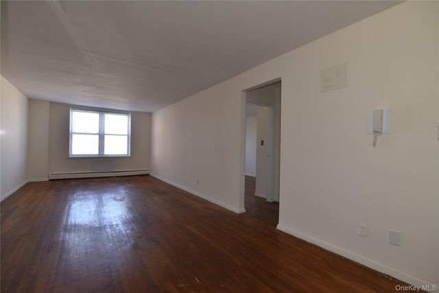 54-44 Little Neck Parkway 5O, Little Neck, NY 11362