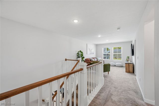 7564 Main Street, Olmsted Falls, OH 44138