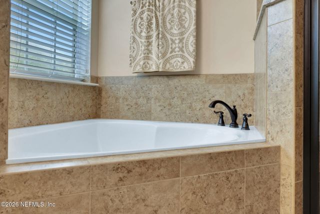 1184 AUTUMN PINES Drive, Orange Park, FL 32065