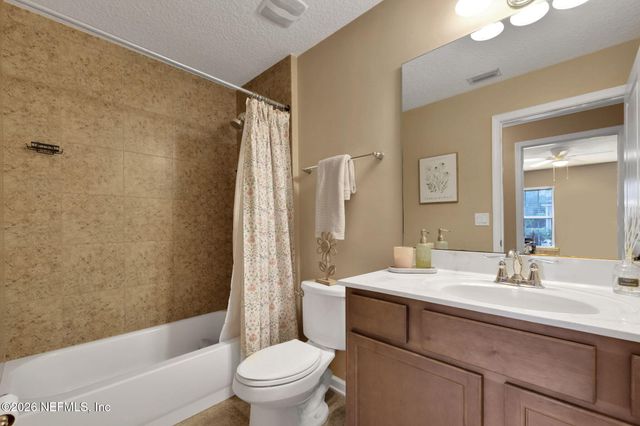 1184 AUTUMN PINES Drive, Orange Park, FL 32065