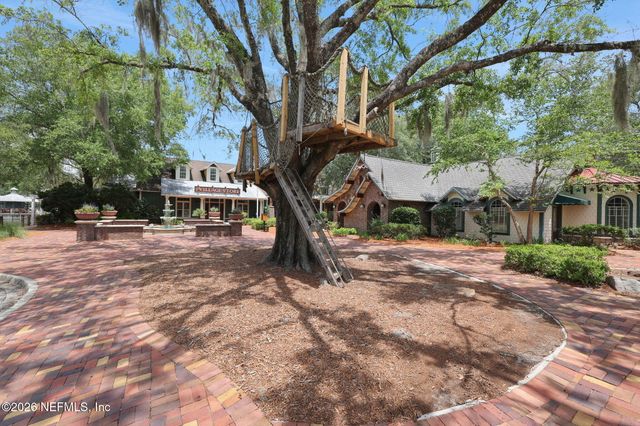 1184 AUTUMN PINES Drive, Orange Park, FL 32065