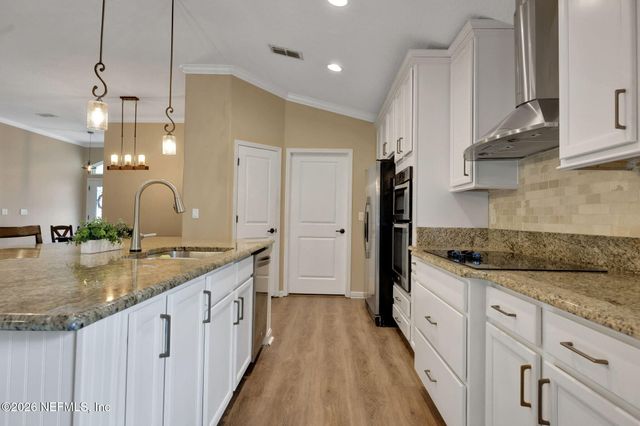 1184 AUTUMN PINES Drive, Orange Park, FL 32065