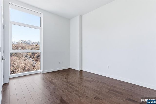 800 Ave At Port Imperial Boulevard 1010, Weehawken, NJ 07086